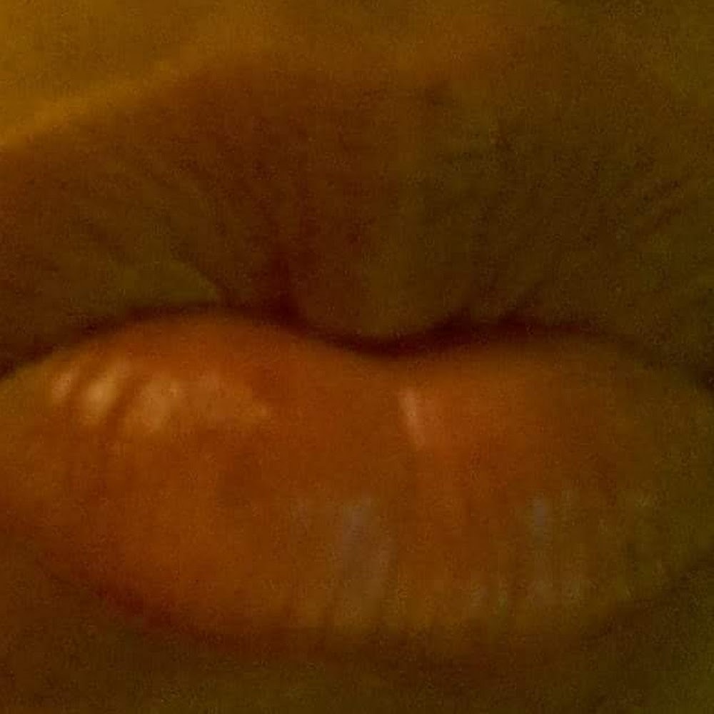 Meet your Posher, Nena